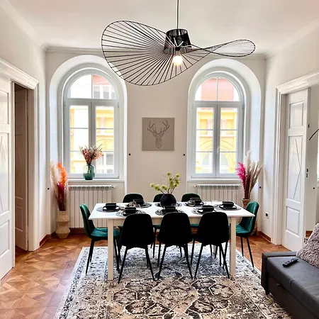 Mitteleuropa Private Parking * 트리에스테