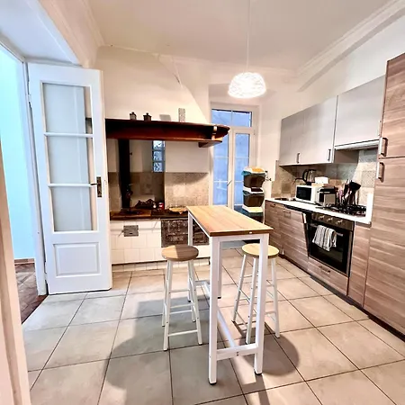 Mitteleuropa Private Parking * 트리에스테