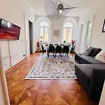 公寓 Mitteleuropa Private Parking 的里雅斯特
