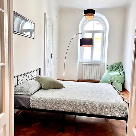 Mitteleuropa Private Parking Apartman *