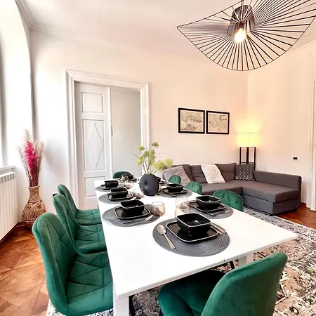 Mitteleuropa Private Parking Apartment